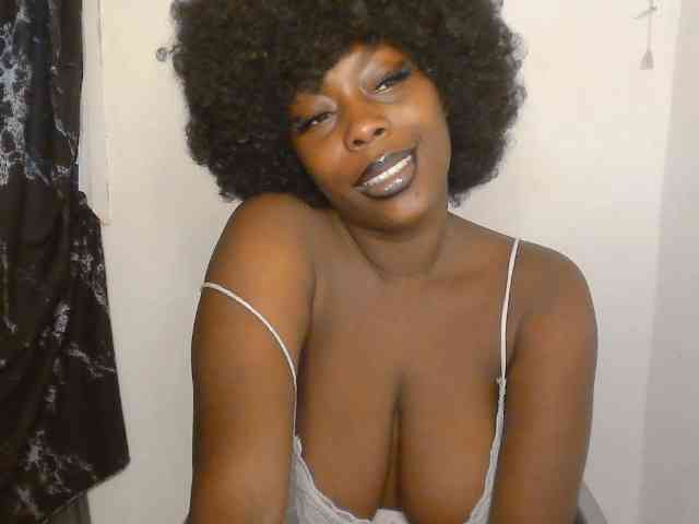 Strip-me-naked webcam