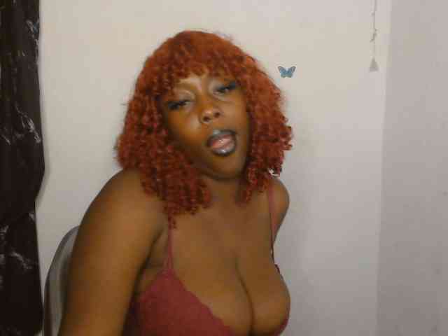 Strip-me-naked webcam