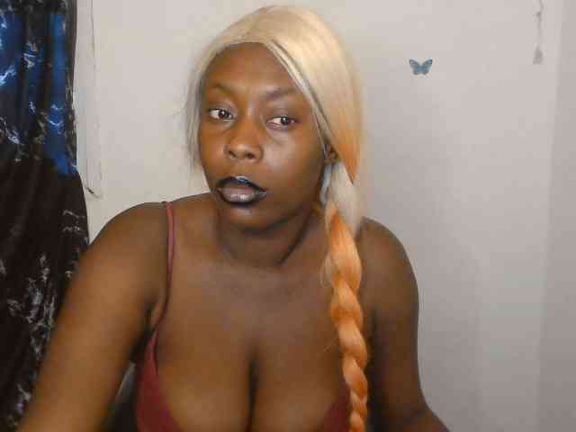 Strip-me-naked webcam