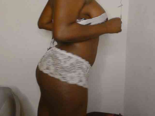 Strip-me-naked webcam