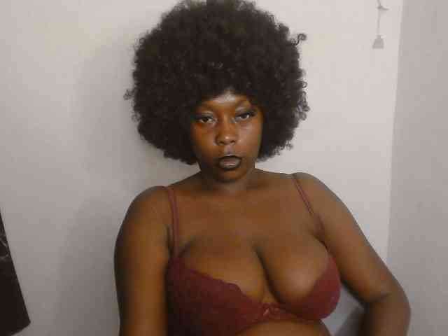 Strip-me-naked webcam