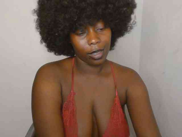 Strip-me-naked webcam