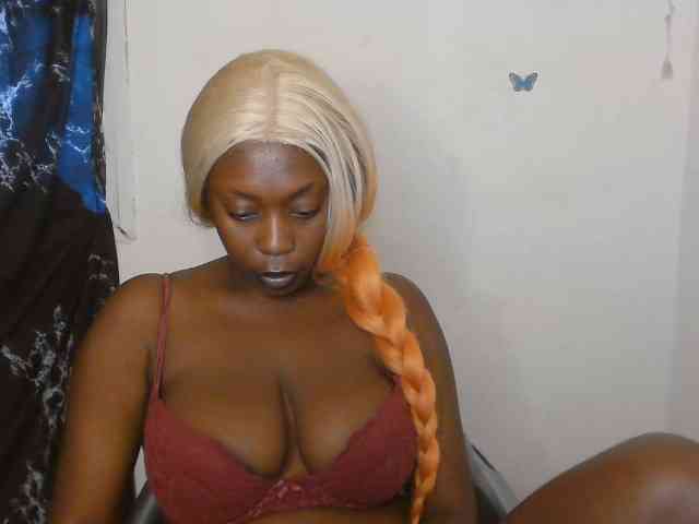 Strip-me-naked webcam