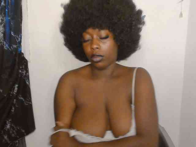 Strip-me-naked webcam