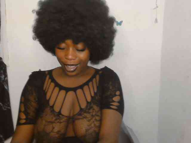 Strip-me-naked webcam