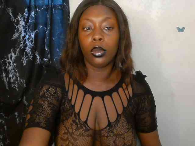 Strip-me-naked webcam
