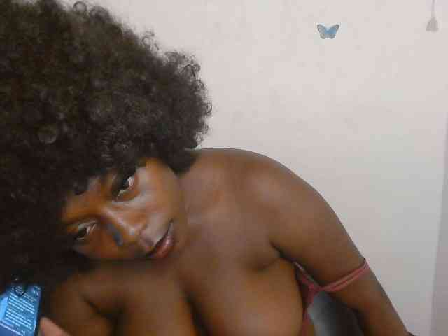 Strip-me-naked webcam