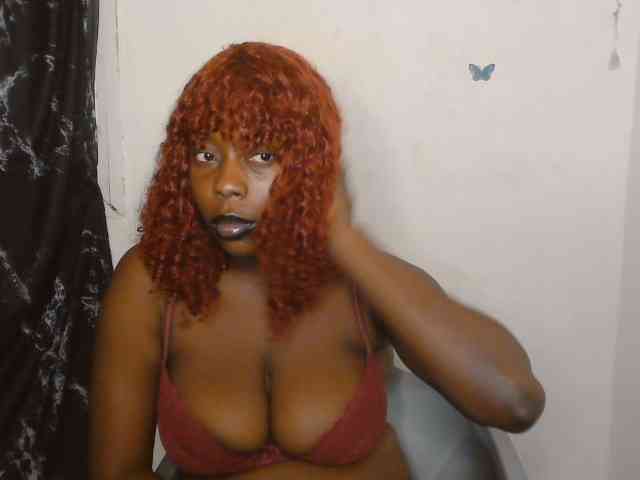 Strip-me-naked webcam
