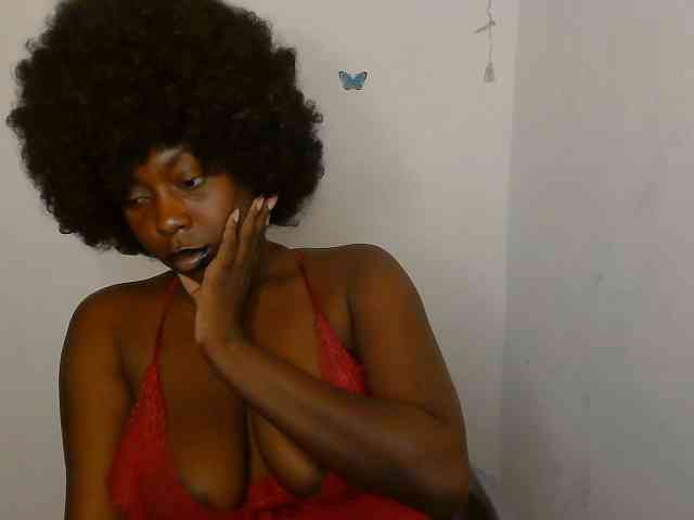 Strip-me-naked webcam