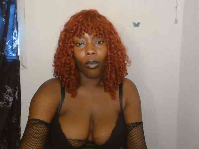Strip-me-naked webcam