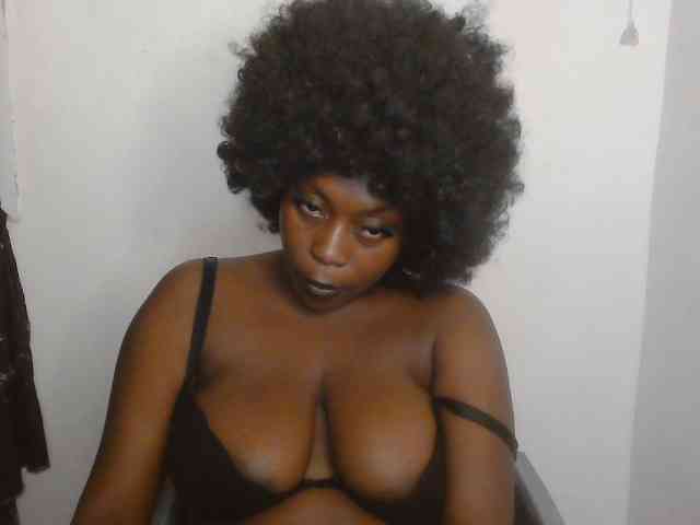 Strip-me-naked webcam