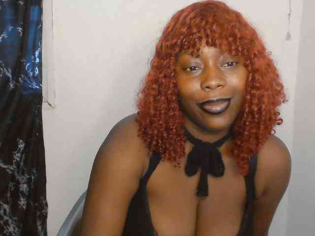 Strip-me-naked webcam