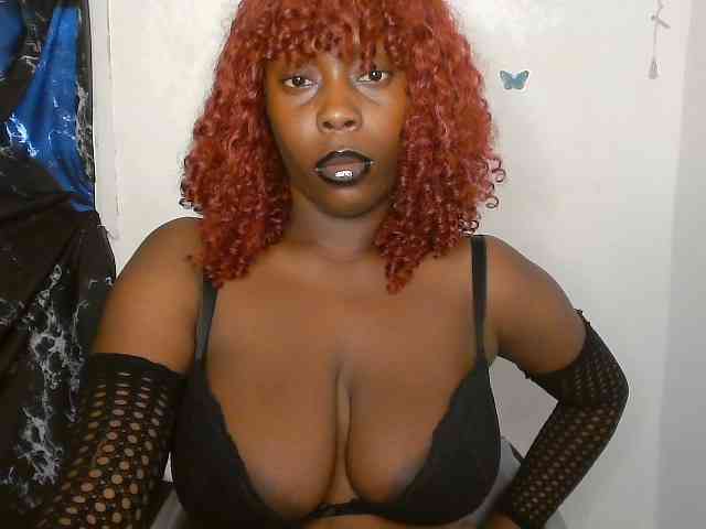 Strip-me-naked webcam