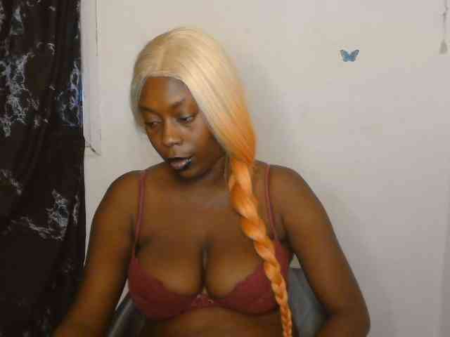 Strip-me-naked webcam