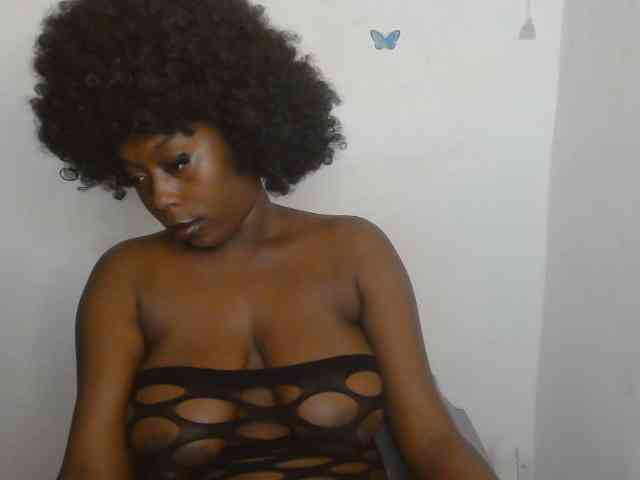 Strip-me-naked webcam