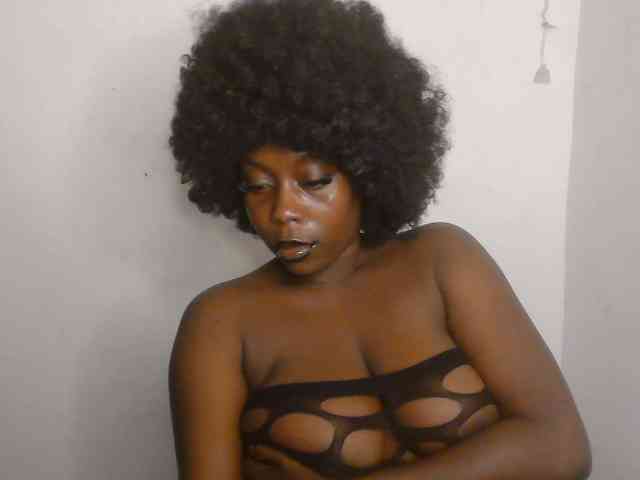 Strip-me-naked Strip-me-naked