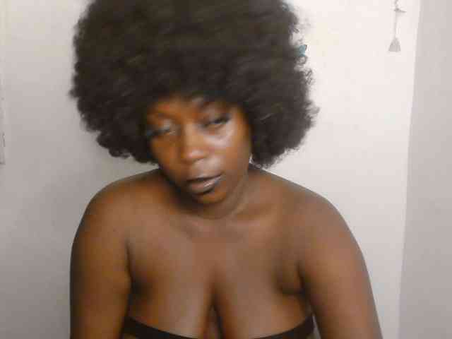 Strip-me-naked Strip-me-naked