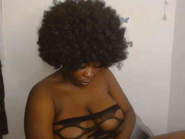 Strip-me-naked webcam