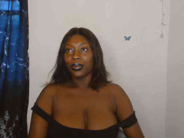 Strip-me-naked webcam