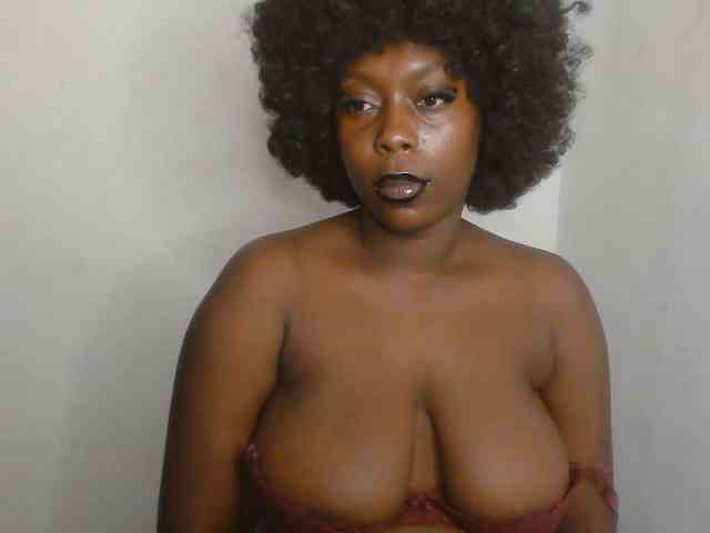 Strip-me-naked webcam