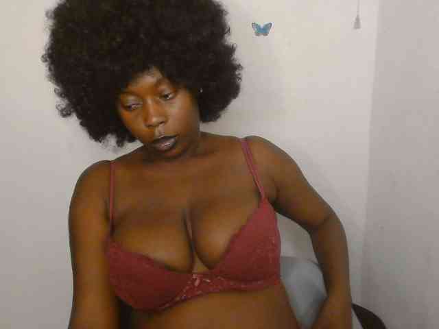 Strip-me-naked webcam