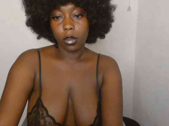 Strip-me-naked webcam