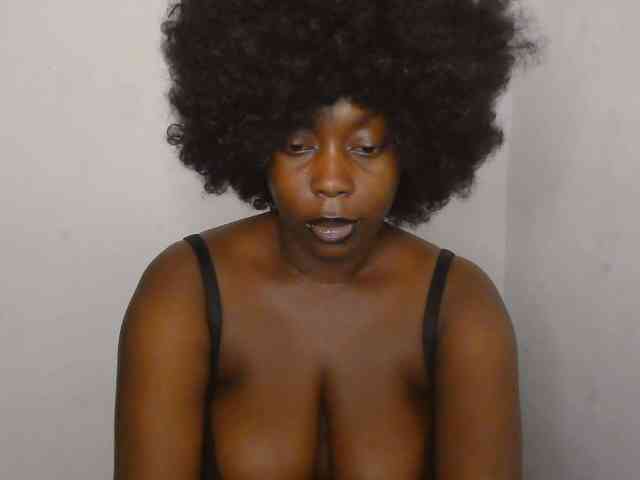 Strip-me-naked webcam