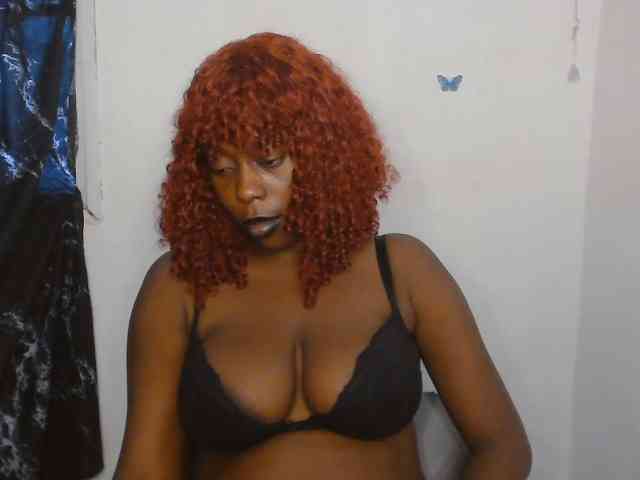 Strip-me-naked webcam