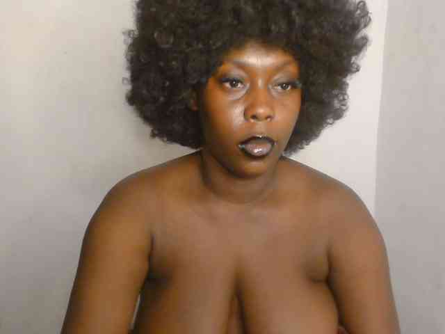 Strip-me-naked Strip-me-naked