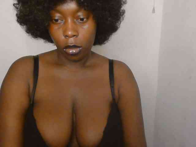 Strip-me-naked Strip-me-naked