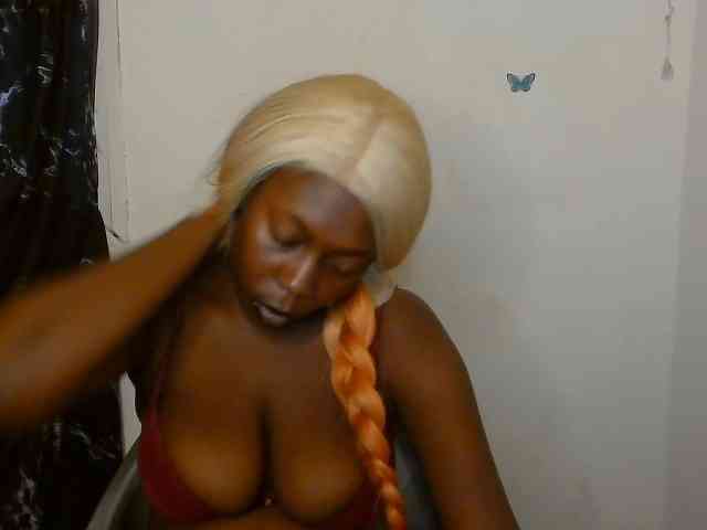 Strip-me-naked webcam