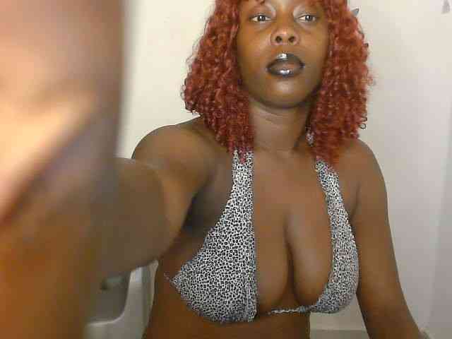 Strip-me-naked webcam