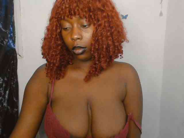 Strip-me-naked webcam