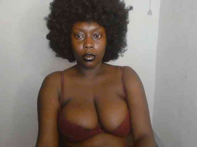 Strip-me-naked webcam
