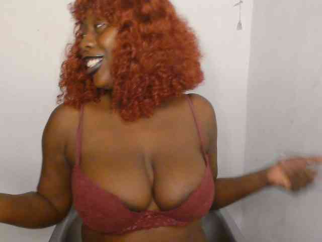 Strip-me-naked webcam