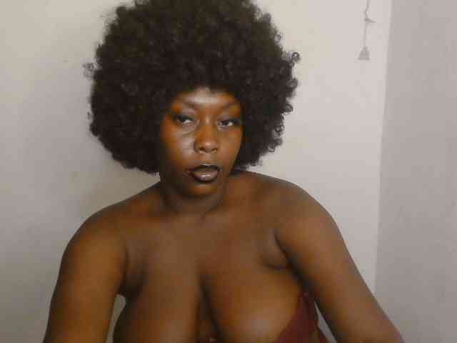Strip-me-naked Strip-me-naked