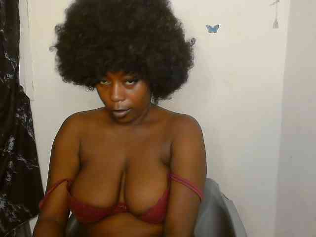 Strip-me-naked webcam