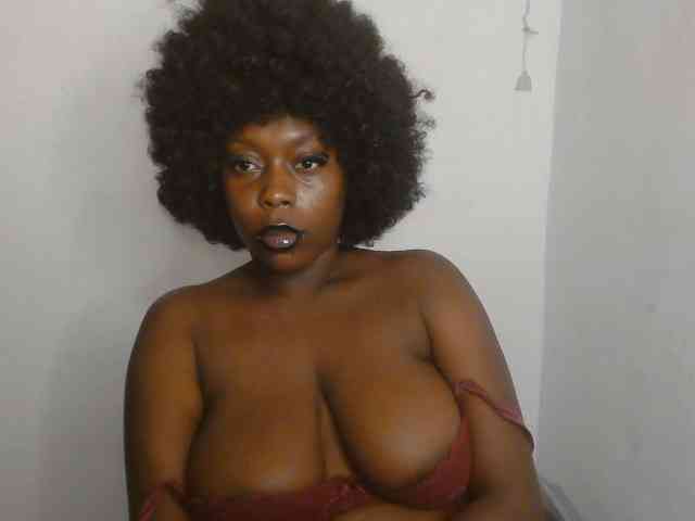 Strip-me-naked webcam