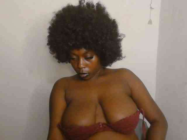 Strip-me-naked webcam