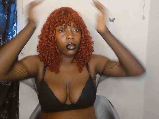 Strip-me-naked webcam