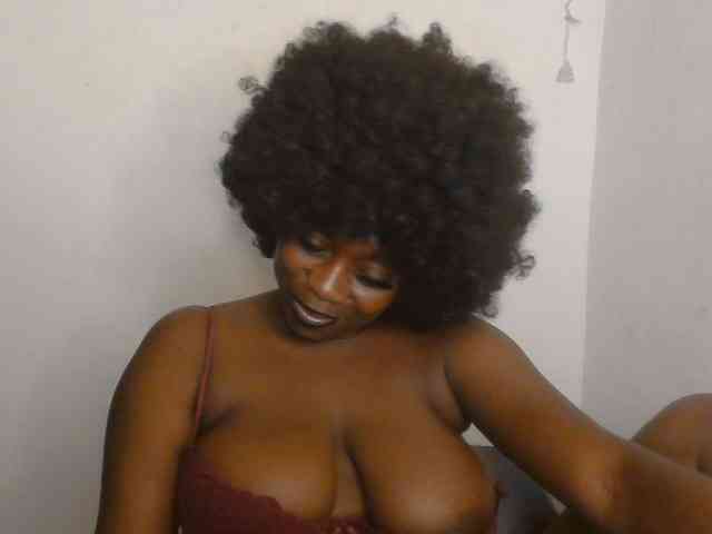 Strip-me-naked webcam
