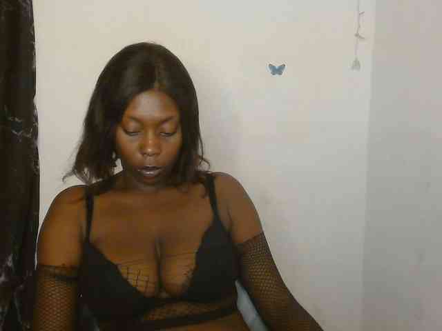 Strip-me-naked webcam