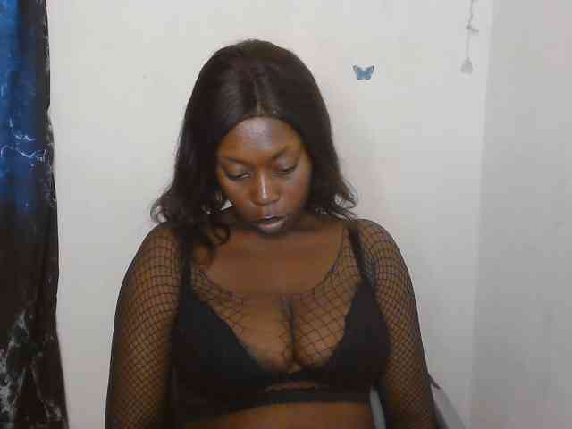 Strip-me-naked webcam