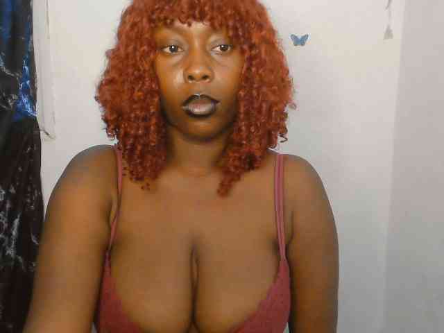 Strip-me-naked webcam