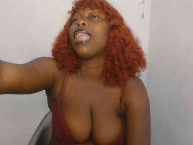Strip-me-naked webcam