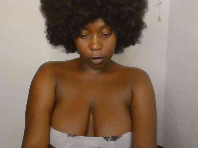 Strip-me-naked webcam