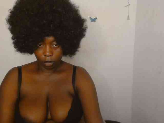 Strip-me-naked webcam