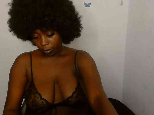 Strip-me-naked webcam