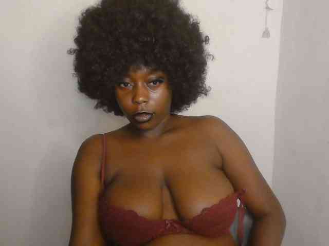 Strip-me-naked webcam