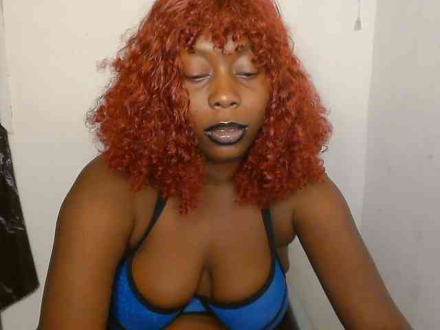 Strip-me-naked webcam